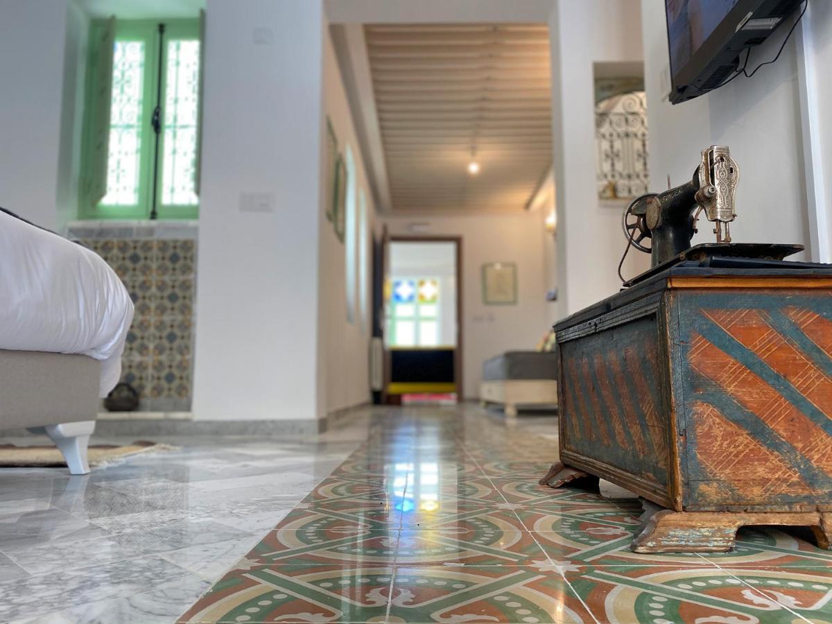 Dar El Kif - La Marsa Bed and Breakfast Exteriör bild